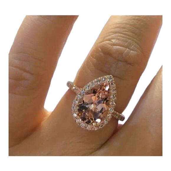 NEW Rose Gold Elegant Teardrop Pear Shape Blush Pink Zirconia Ring (Size 9) - Picture 1 of 3
